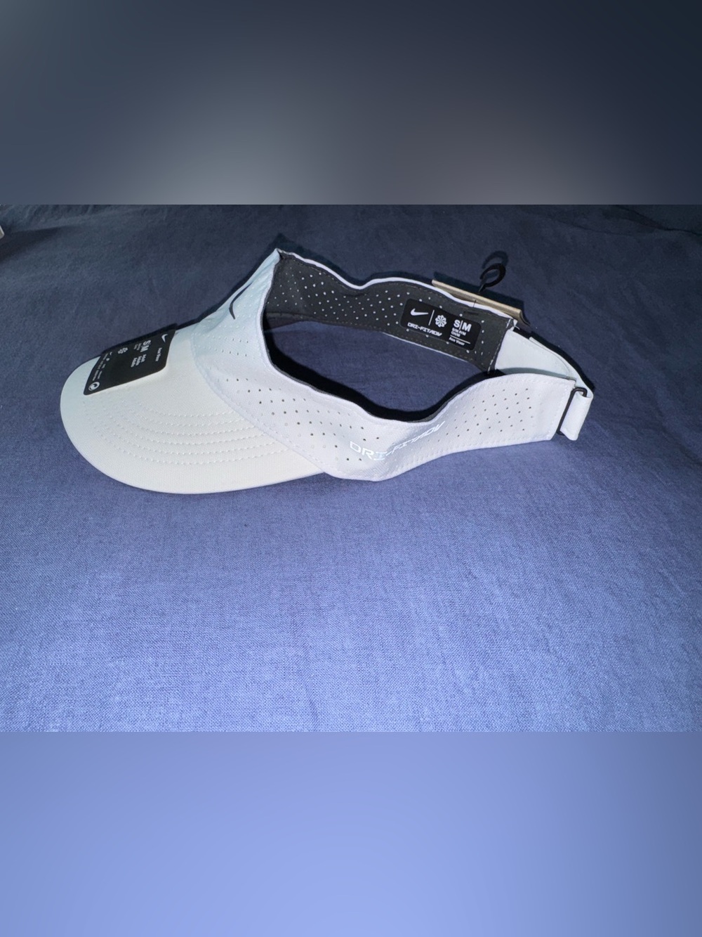 NWT UNISEX AUTHENTIC NIKE DRIFIT ACE VISOR WHITE SIZE SM - Picture 3 of 4